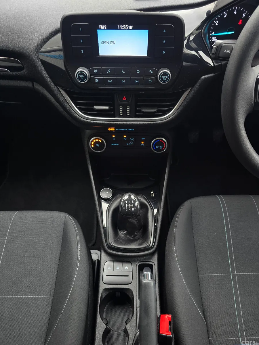 Ford Fiesta Hatchback, Petrol, 2019, Blue