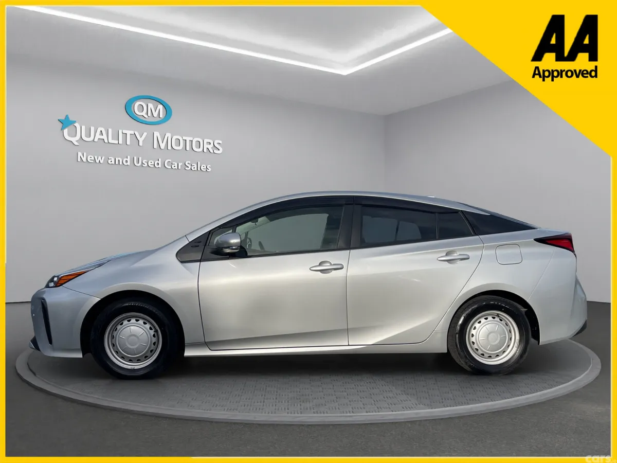 Toyota Prius Hatchback, Petrol Hybrid, 2023, Silver