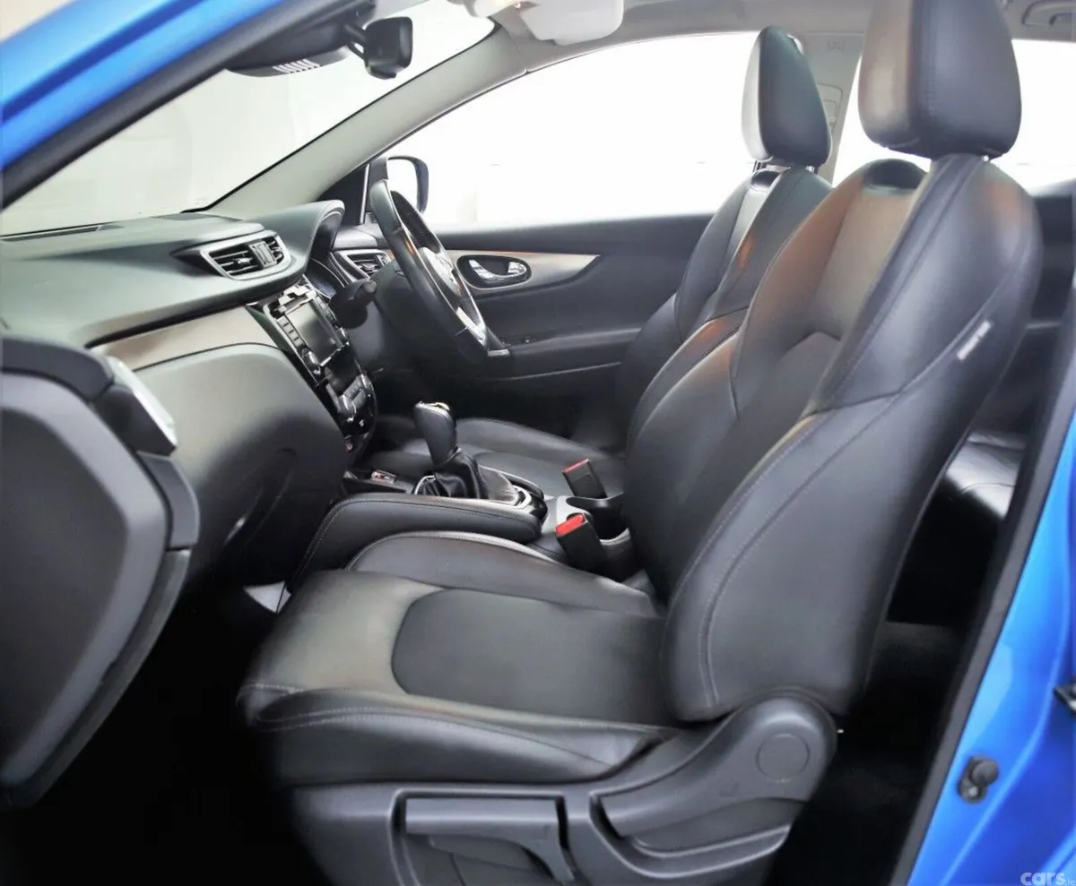 Nissan Qashqai SUV, Petrol, 2019, Blue