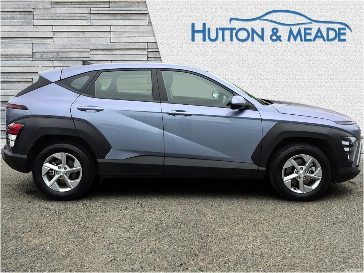 Hyundai KONA SUV, Petrol Hybrid, 2024, Blue