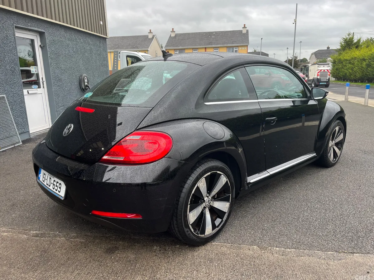 Volkswagen Beetle Hatchback, Petrol, 2015, Black