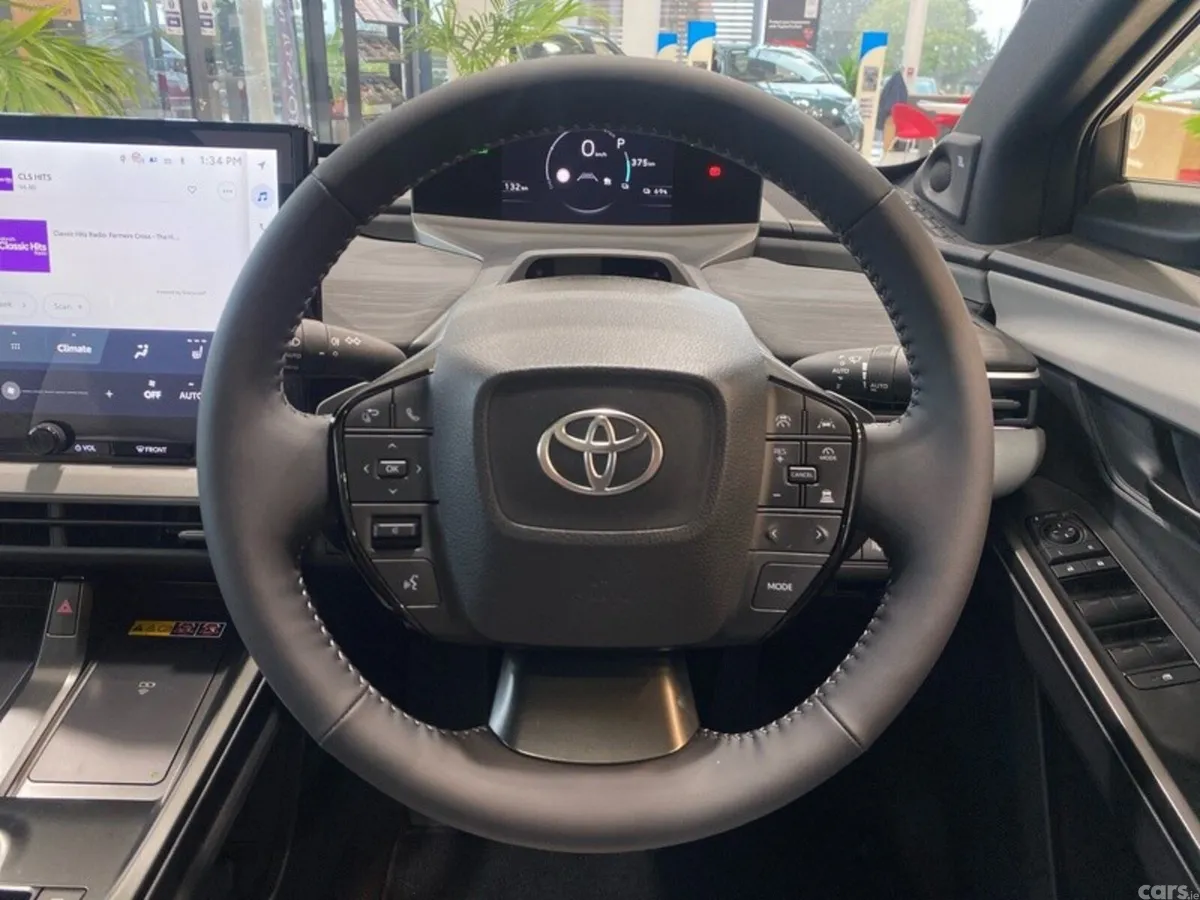 Toyota C-HR Estate, Electric, 2026, Grey