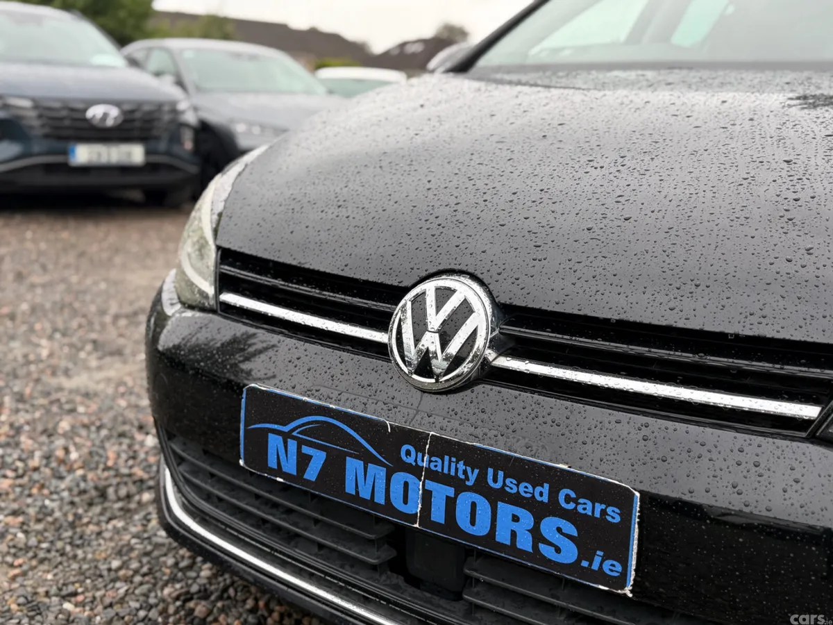 Volkswagen Golf Hatchback, Petrol, 2017, Black