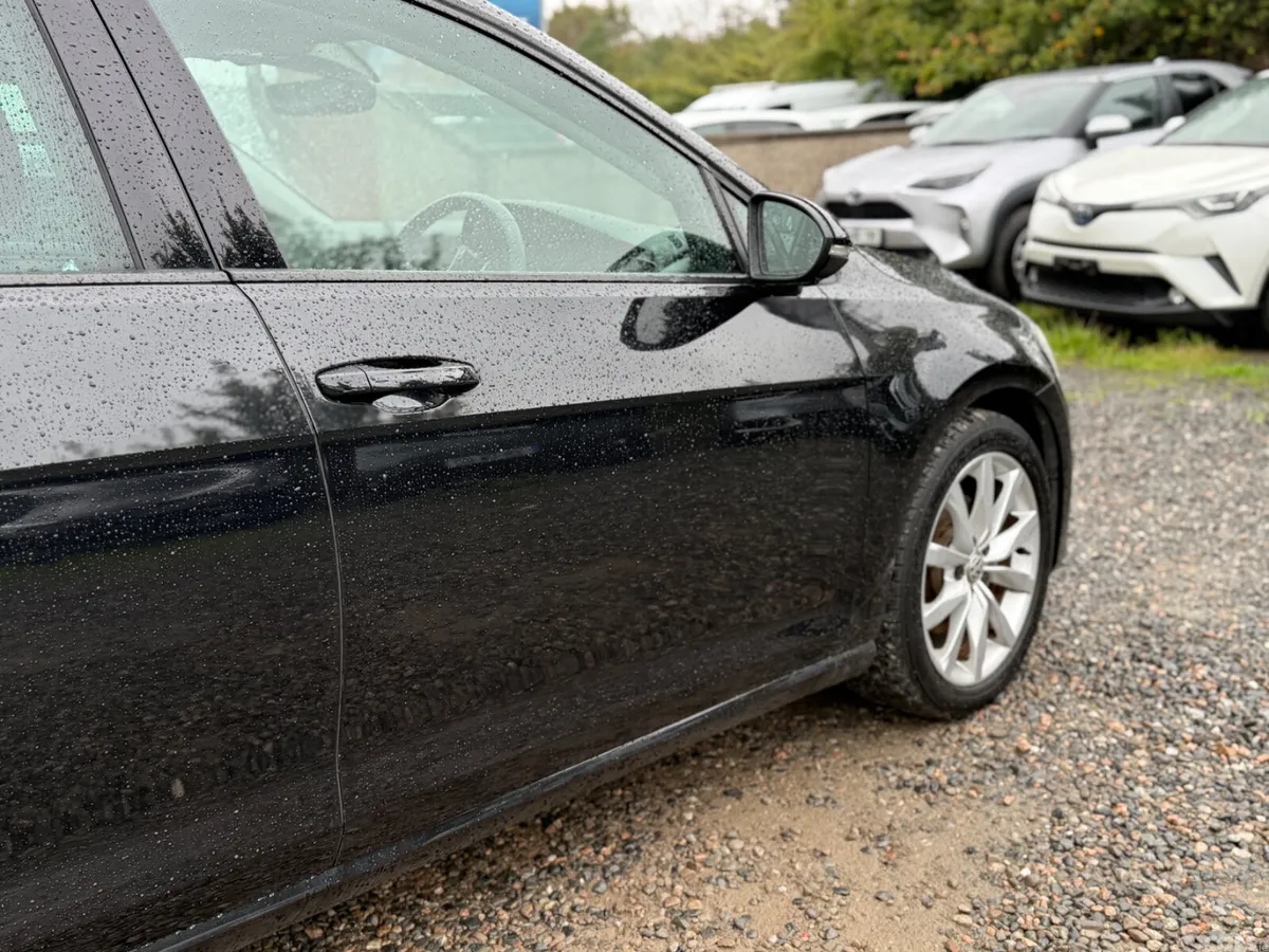 Volkswagen Golf Hatchback, Petrol, 2017, Black