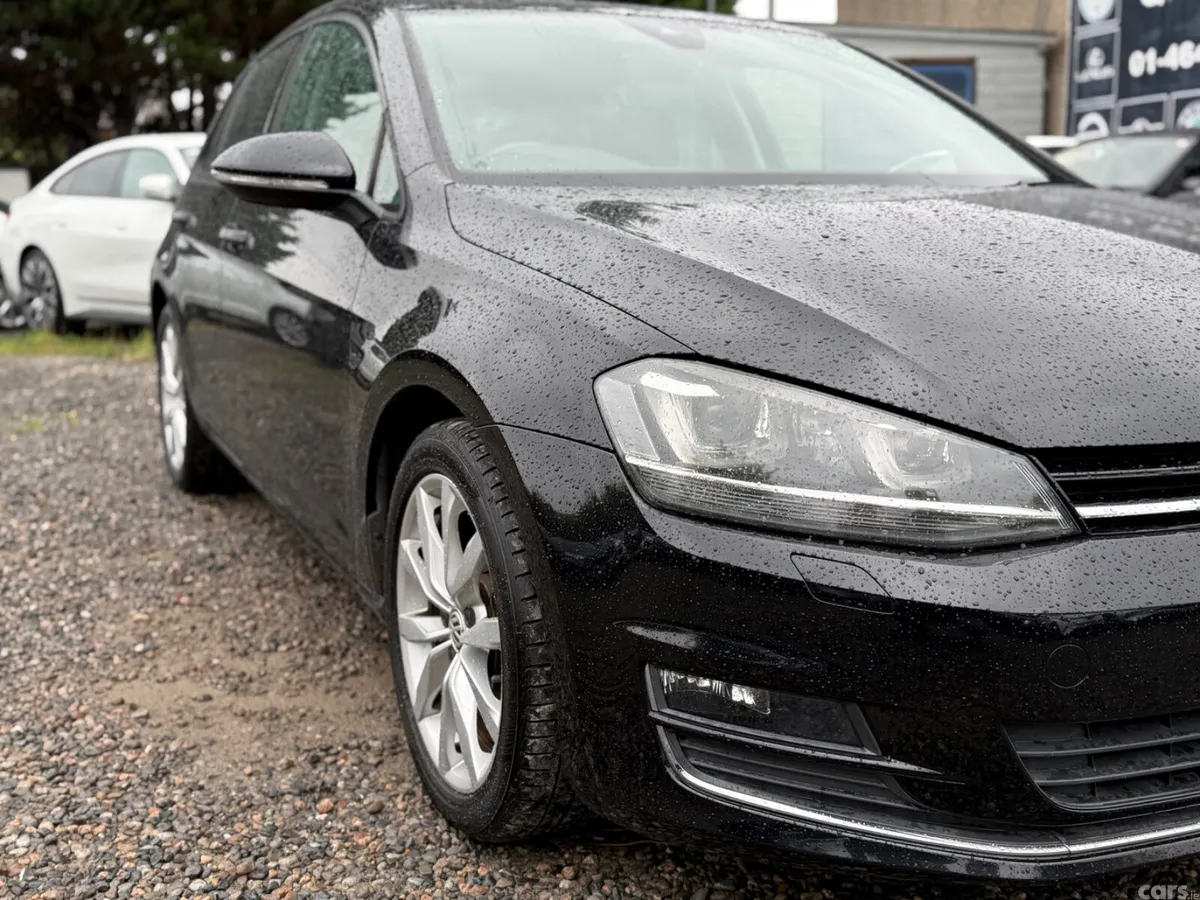 Volkswagen Golf Hatchback, Petrol, 2017, Black
