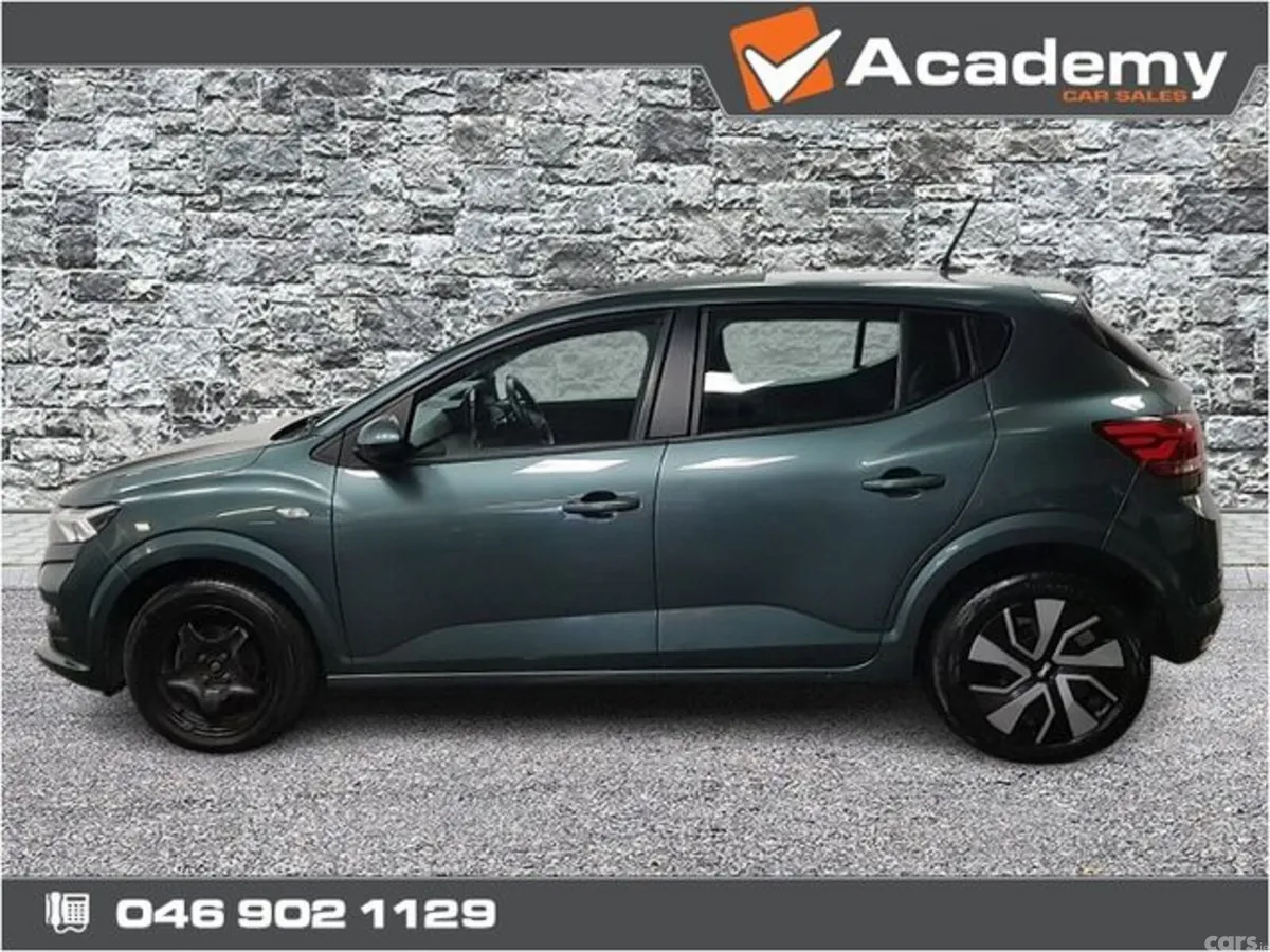 Dacia Sandero Hatchback, Petrol, 2024, Green
