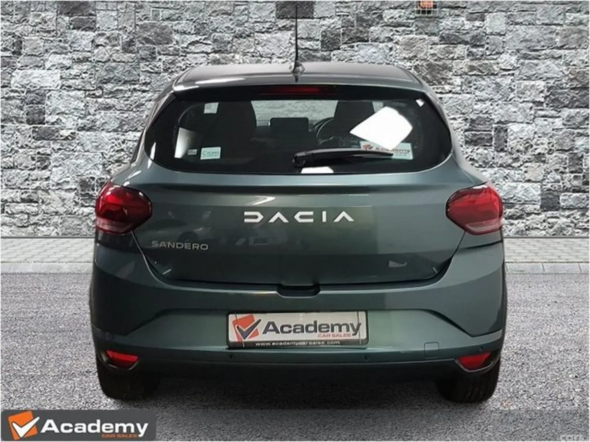 Dacia Sandero Hatchback, Petrol, 2024, Green