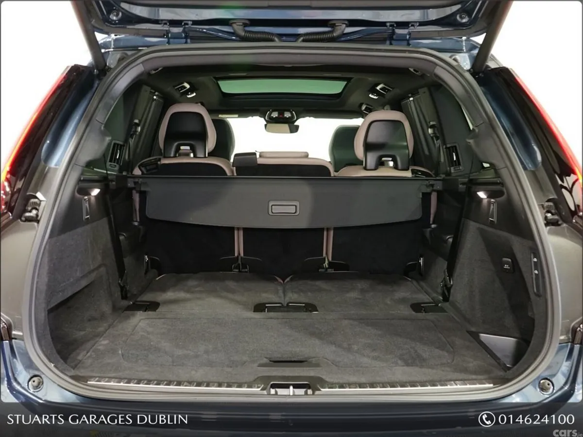 Volvo XC90 Estate, Petrol Plug-in Hybrid, 2026, Blue