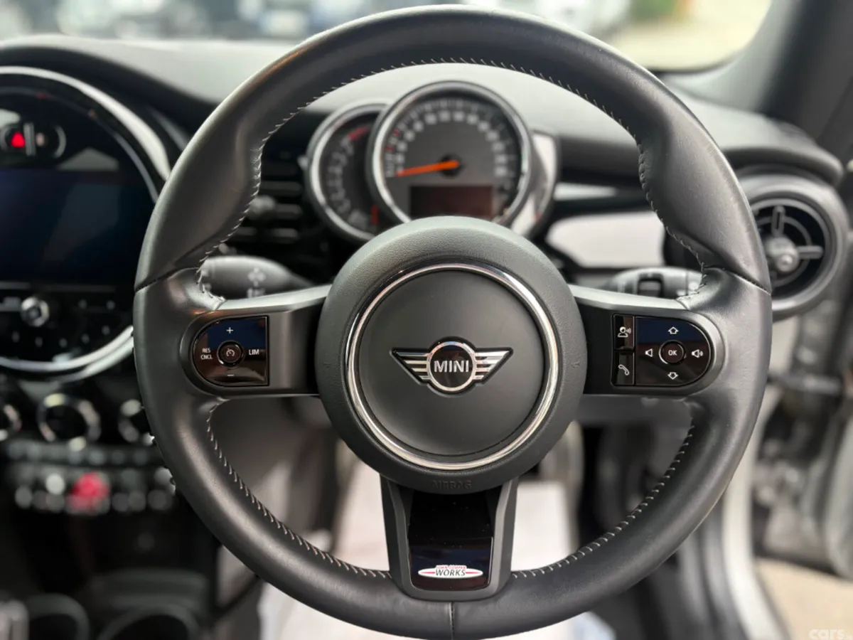 Mini Cooper Hatchback, Petrol, 2023, Grey