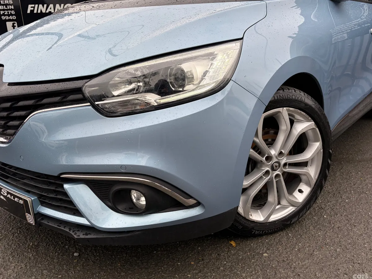 Renault Grand Scenic MPV, Petrol, 2020, Blue