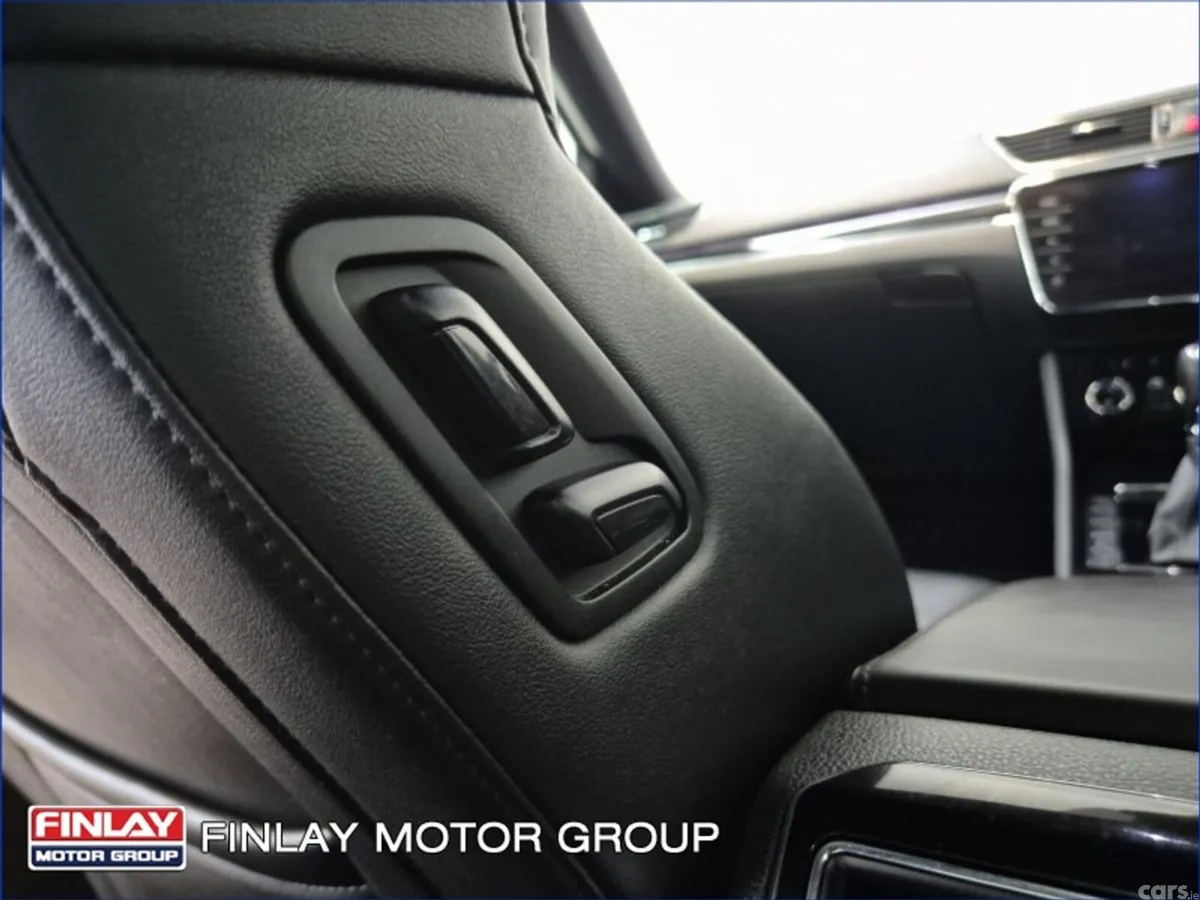 Skoda Superb Saloon, Petrol, 2020, White