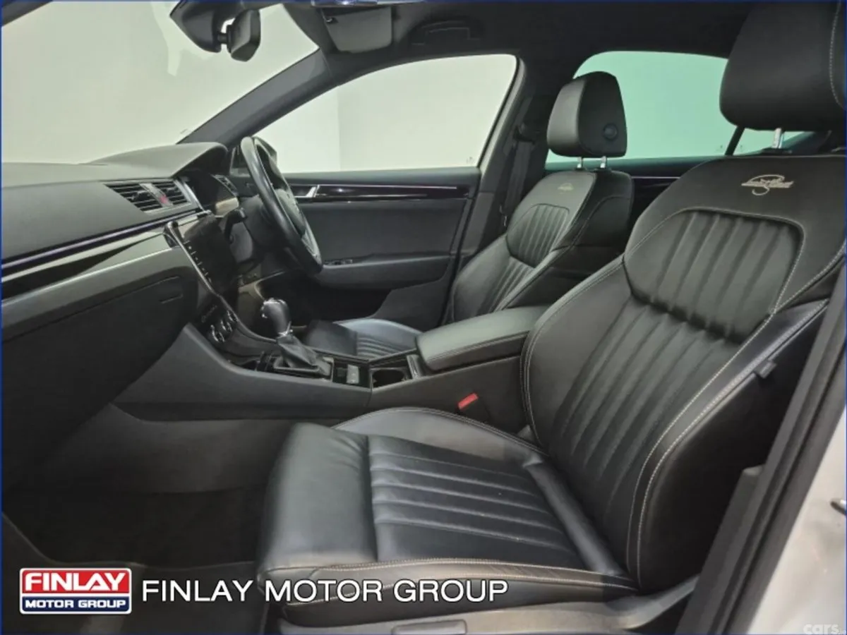 Skoda Superb Saloon, Petrol, 2020, White