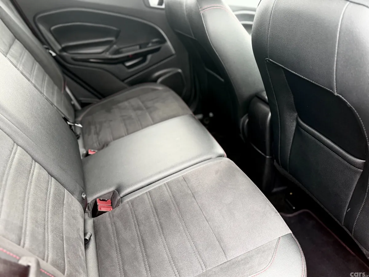 Ford EcoSport SUV, Petrol, 2019, Red