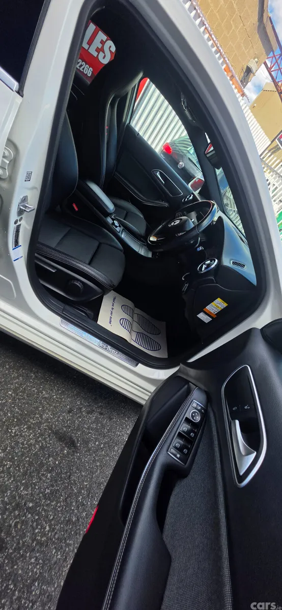 Mercedes-Benz A-Class Hatchback, Petrol, 2017, White