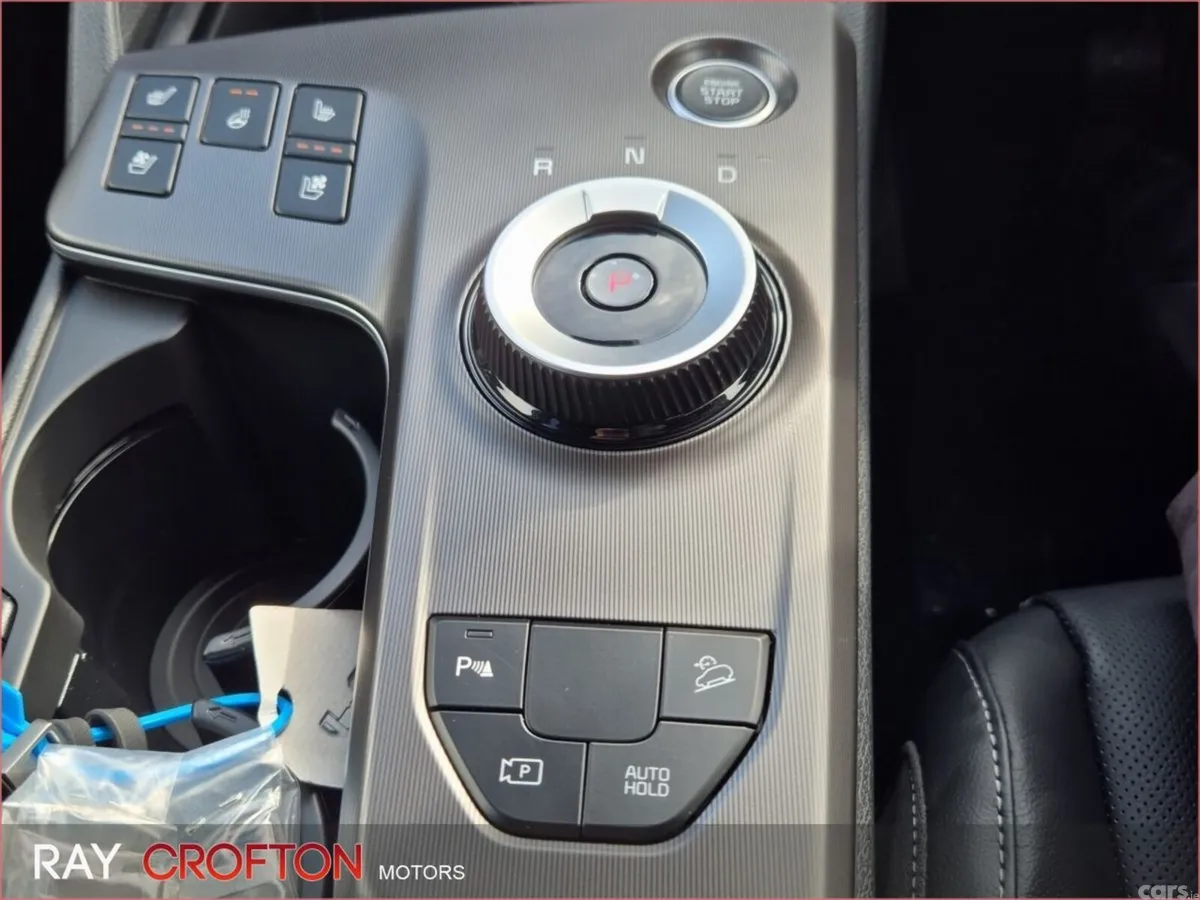 Kia Sportage SUV, Petrol Hybrid, 2026, White