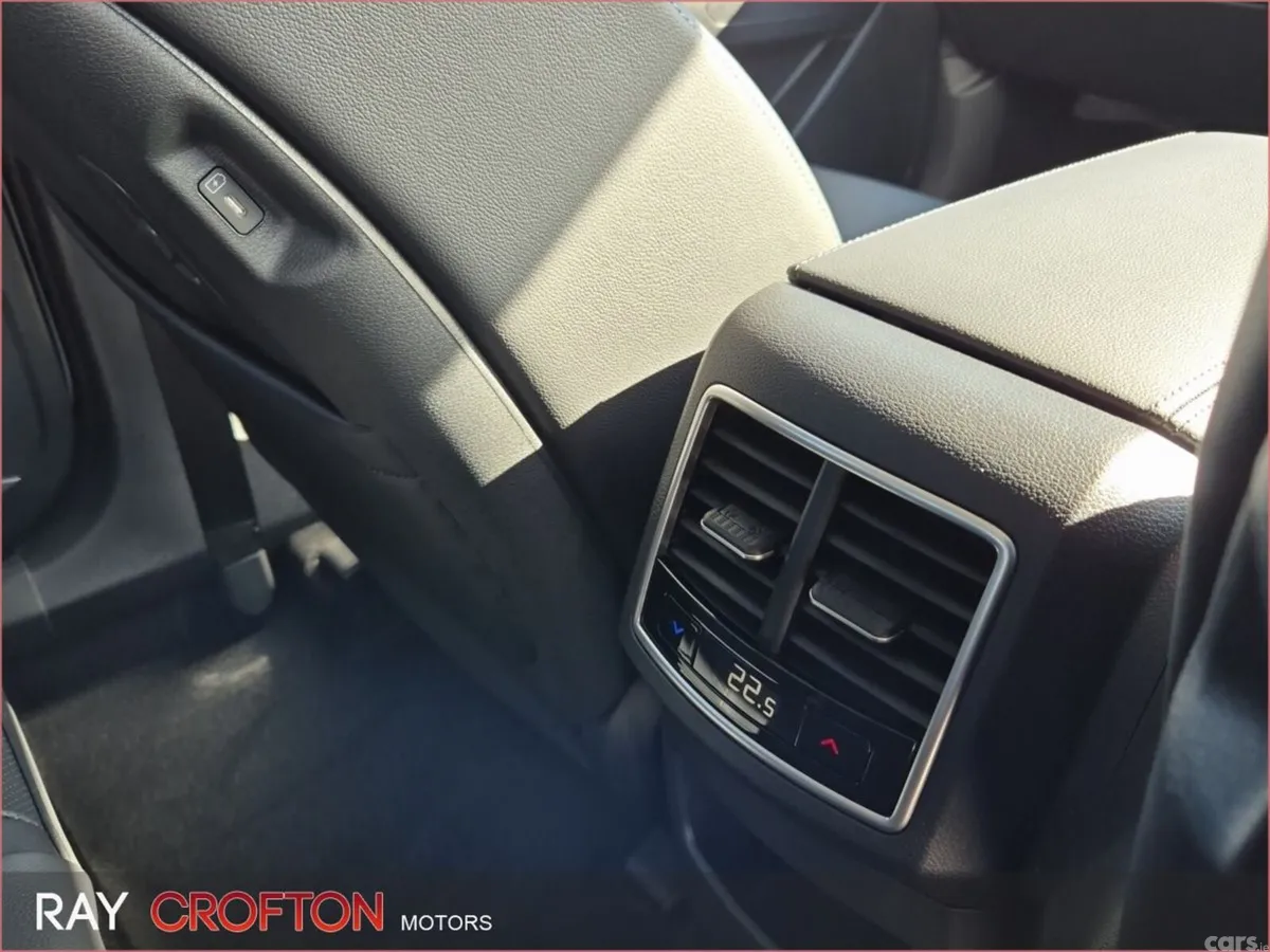 Kia Sportage SUV, Petrol Hybrid, 2026, White