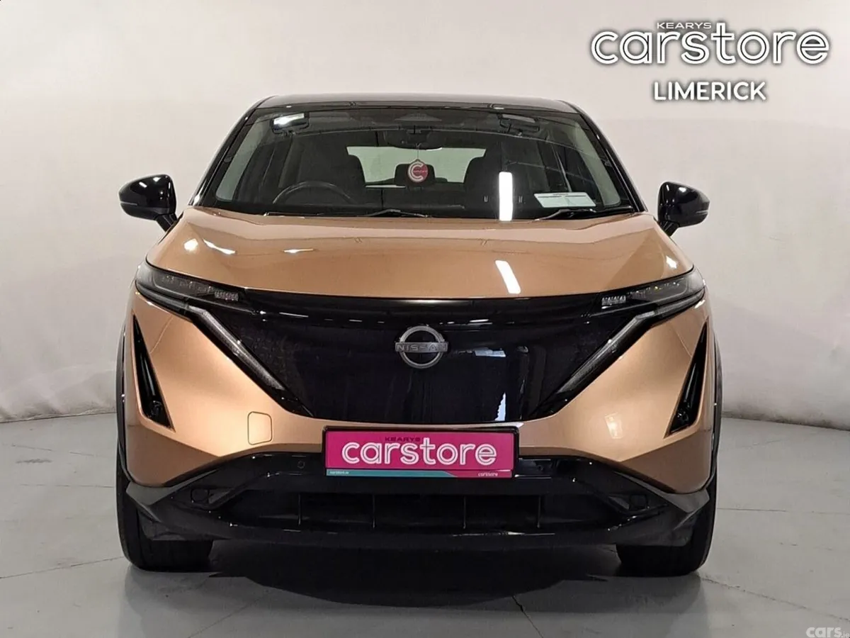 Nissan Ariya SUV, Electric, 2024, Gold