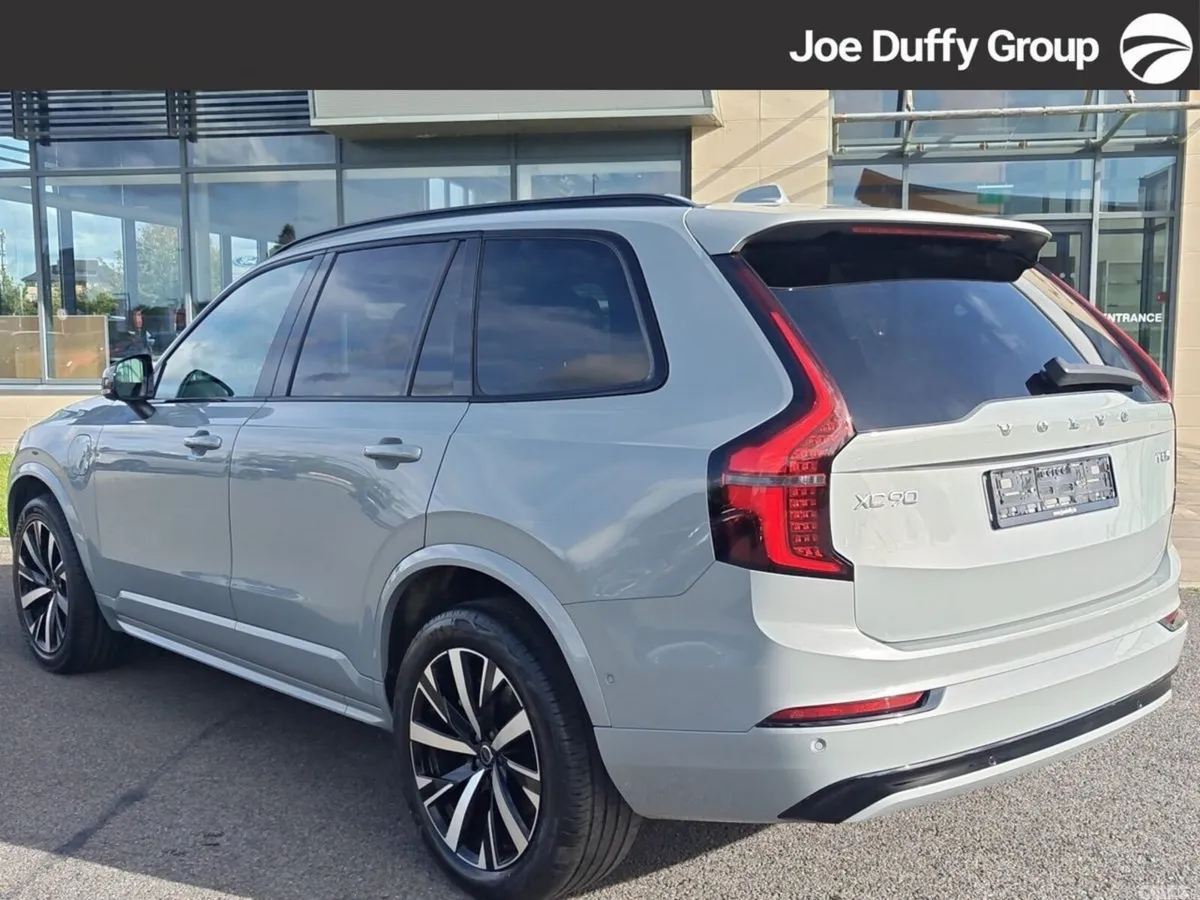 Volvo XC90 SUV, Petrol Plug-in Hybrid, 2025, Grey