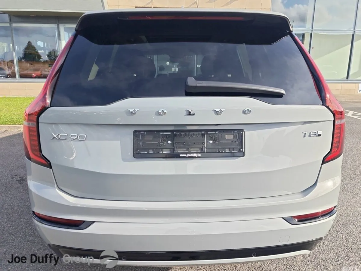 Volvo XC90 SUV, Petrol Plug-in Hybrid, 2025, Grey