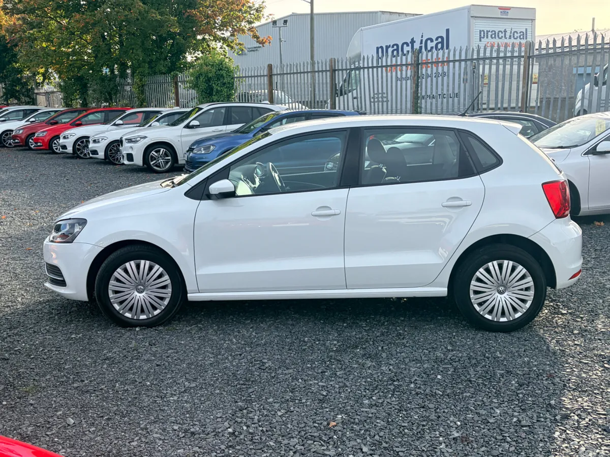 Volkswagen Polo Hatchback, Petrol, 2016, White