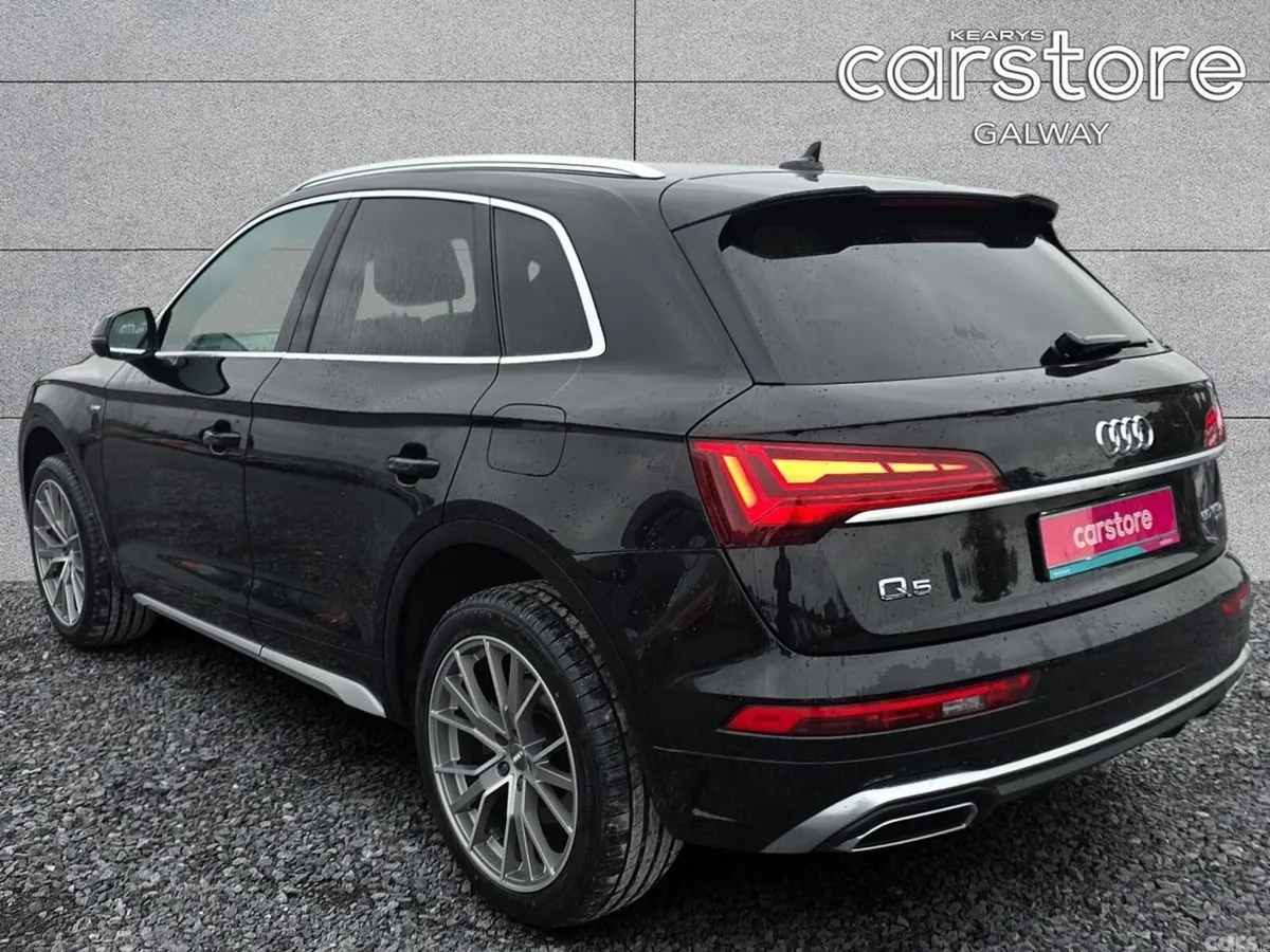 Audi Q5 SUV, Petrol Plug-in Hybrid, 2022, Black