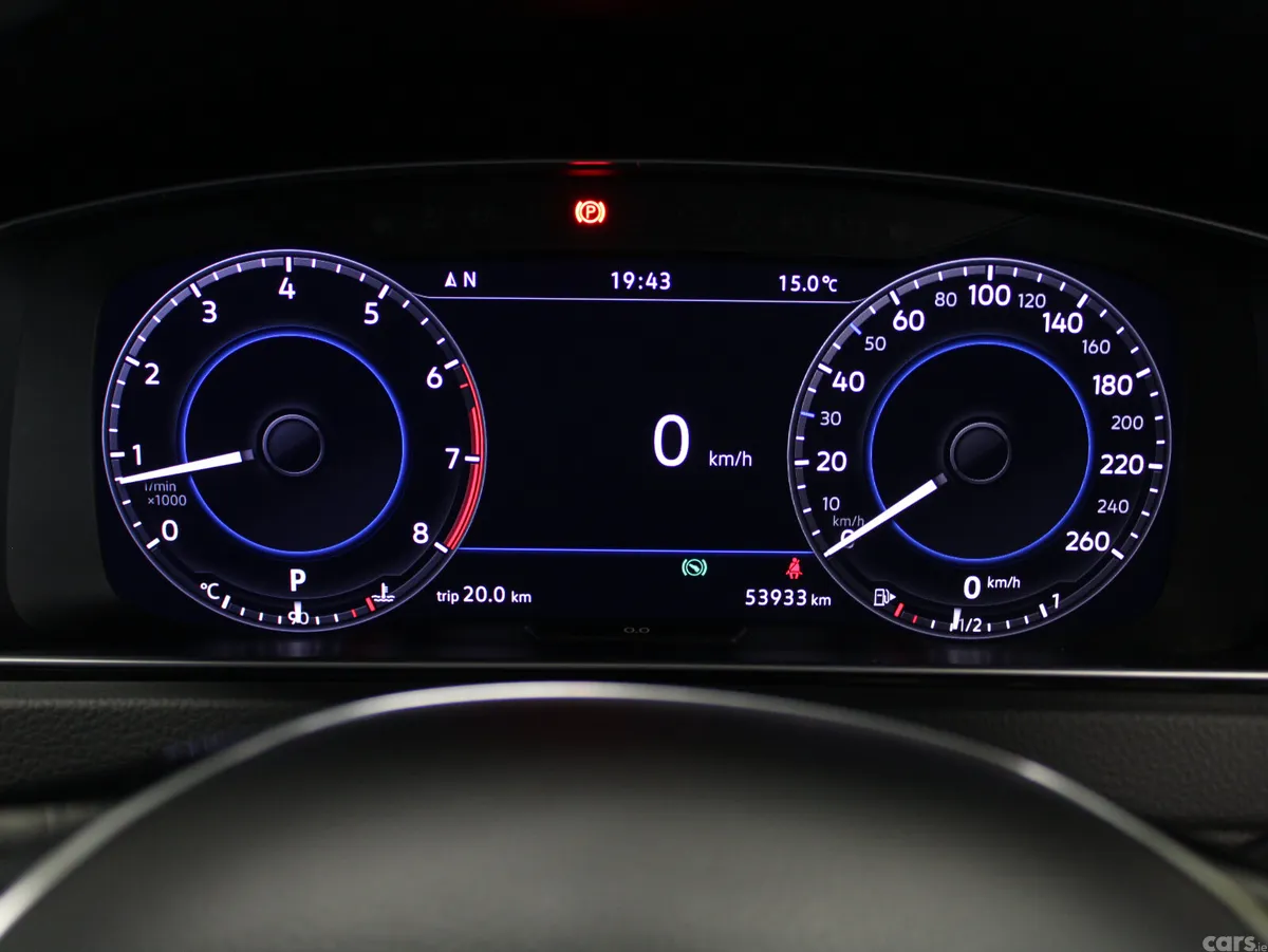 Volkswagen Golf Hatchback, Petrol, 2018, Silver