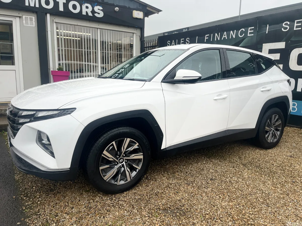 Hyundai Tucson SUV, Diesel, 2023, White
