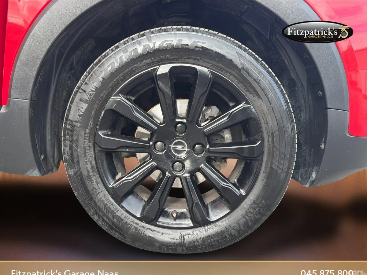 Opel Crossland X SUV, Diesel, 2023, Red