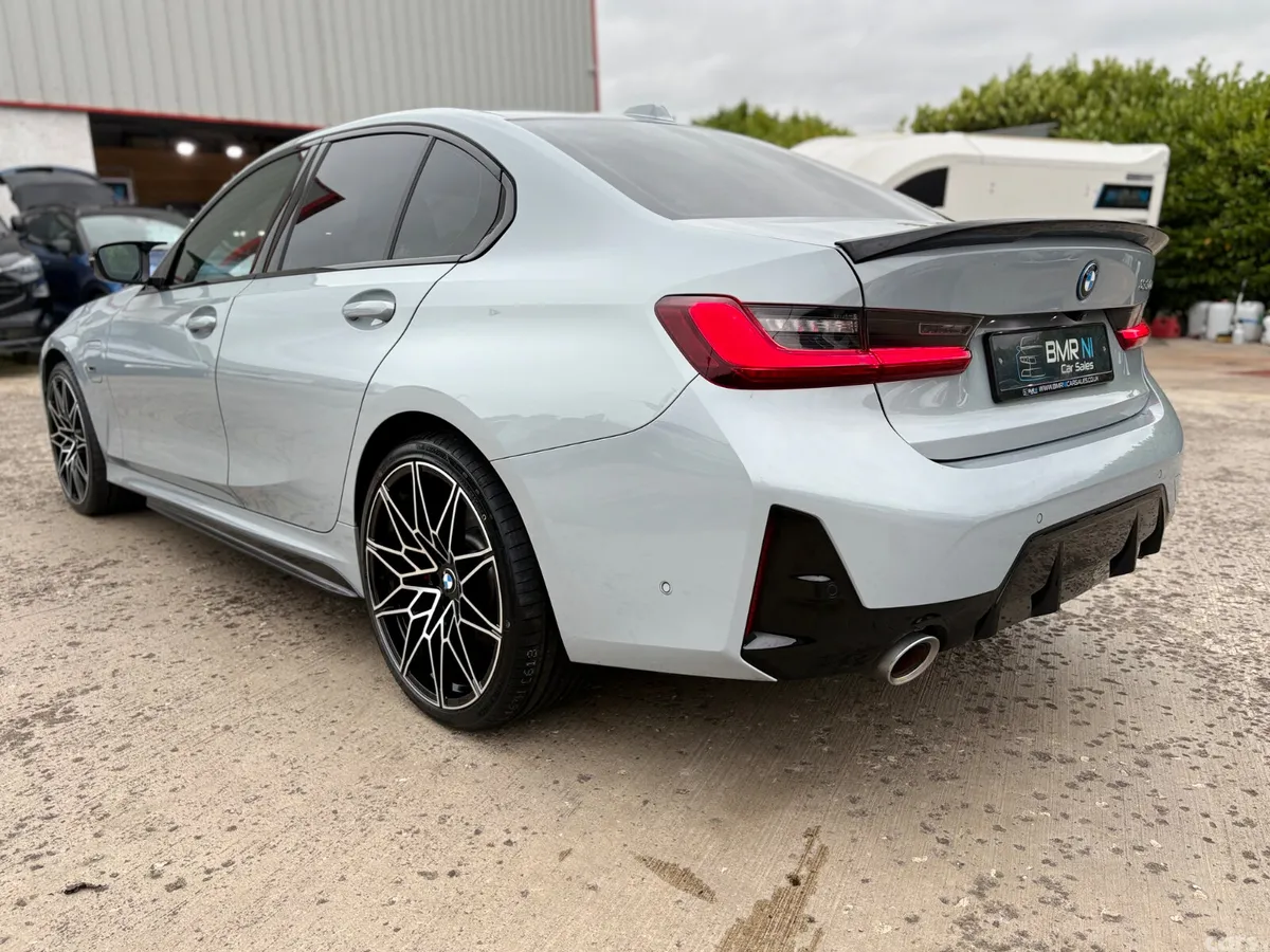 BMW 3-Series Saloon, Petrol Hybrid, 2023, Grey