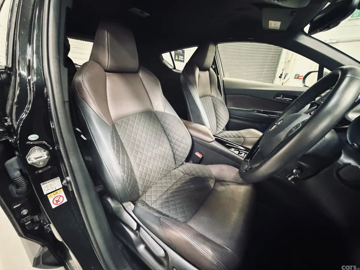 Toyota C-HR SUV, Petrol Hybrid, 2018, Black