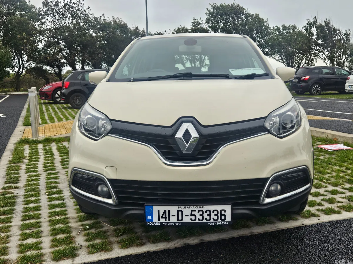 Renault Captur SUV, Petrol, 2014, White