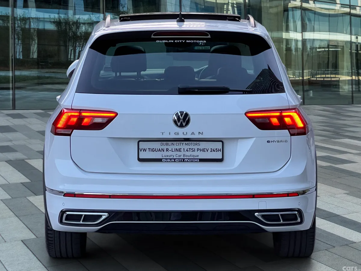 Volkswagen Tiguan SUV, Petrol Plug-in Hybrid, 2022, White