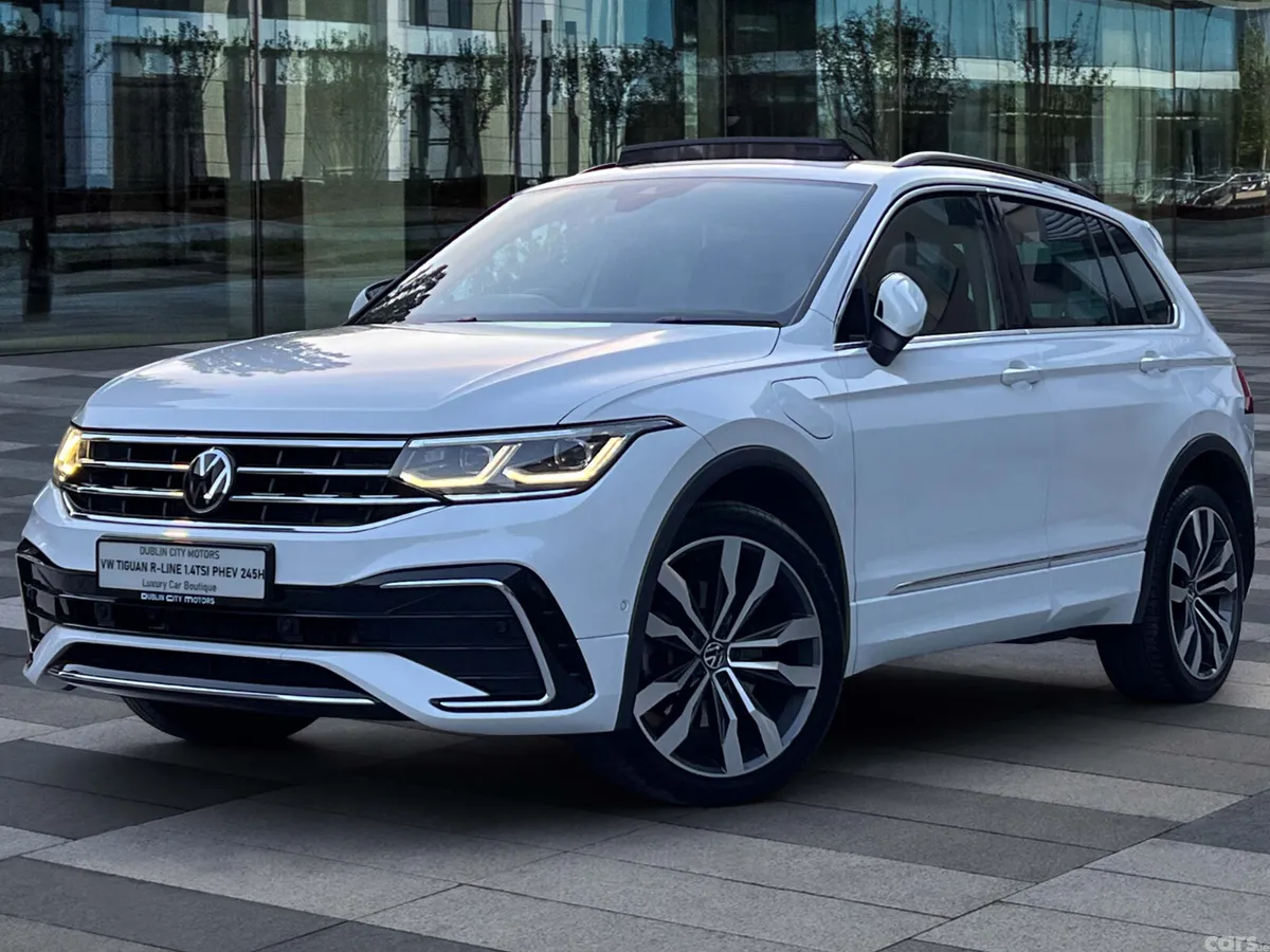 Volkswagen Tiguan SUV, Petrol Plug-in Hybrid, 2022, White