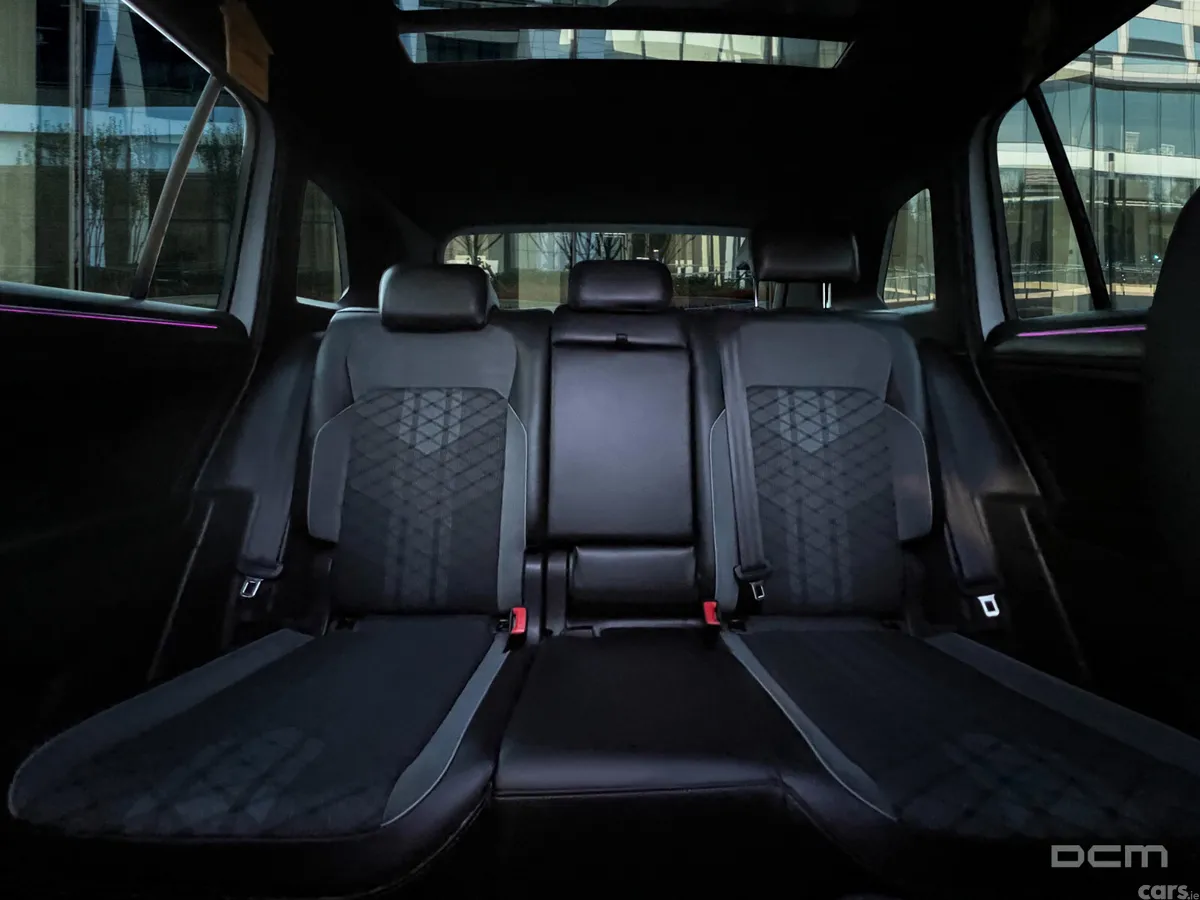 Volkswagen Tiguan SUV, Petrol Plug-in Hybrid, 2022, White
