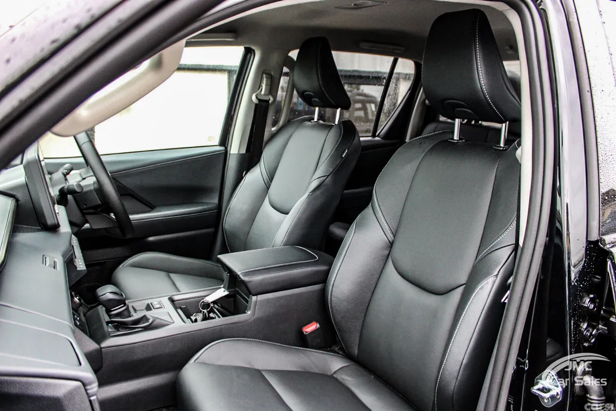 Toyota Hilux Pick Up, Diesel, 2026, Black