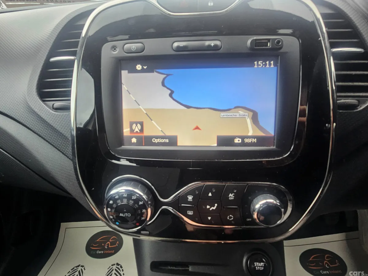 Renault Captur SUV, Petrol, 2014, White