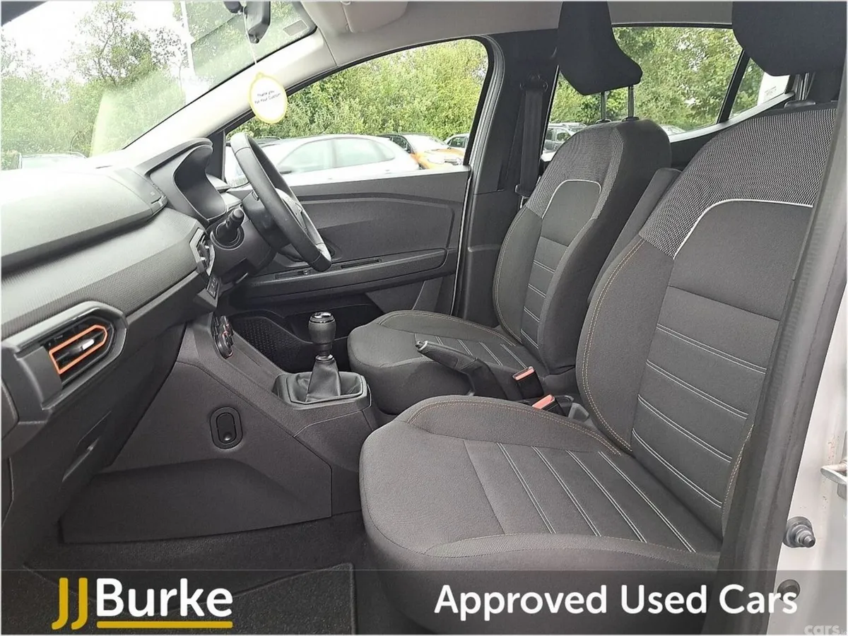 Dacia Sandero Stepway SUV, Petrol, 2023, Grey