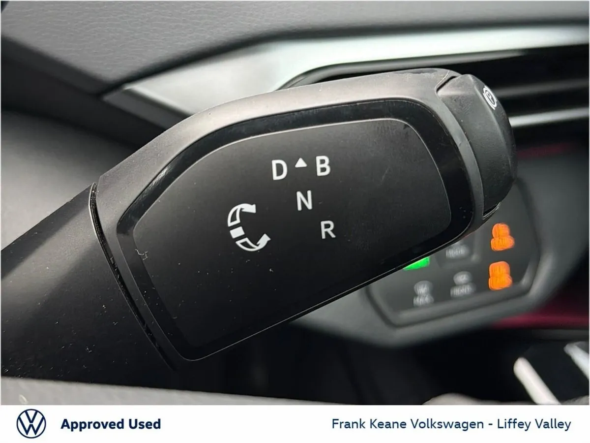 Volkswagen ID.4 SUV, Electric, 2025, Grey