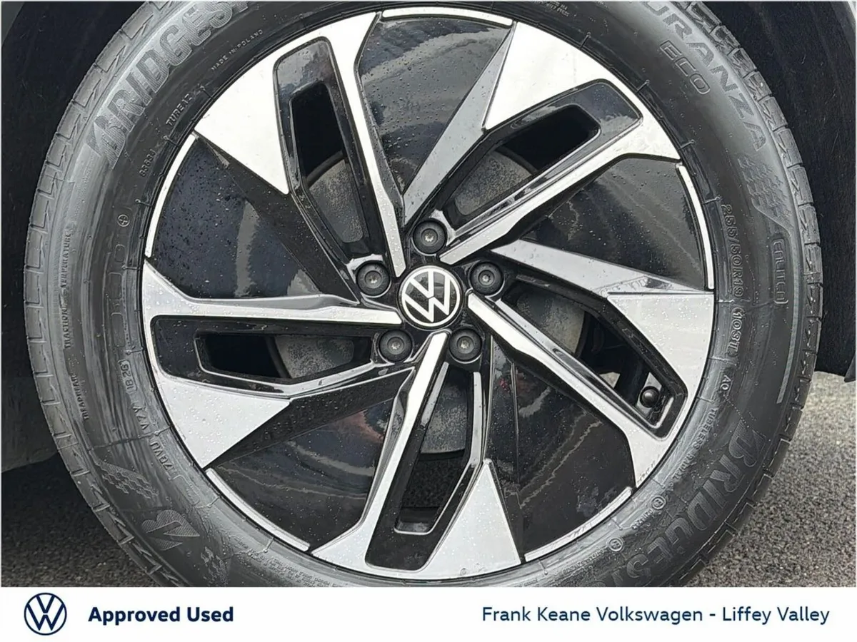 Volkswagen ID.4 SUV, Electric, 2025, Grey