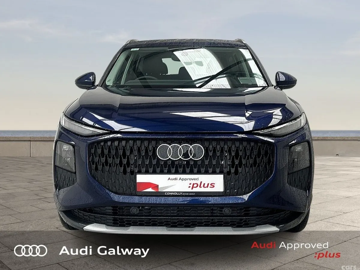 Audi Q3 SUV, Petrol Plug-in Hybrid, 2026, Blue
