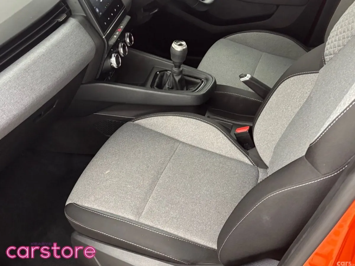 Renault Clio Hatchback, Petrol, 2024, Orange
