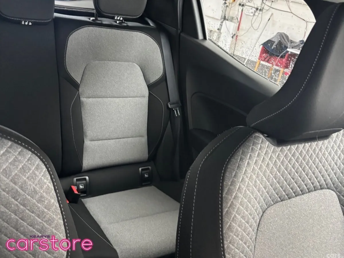 Renault Clio Hatchback, Petrol, 2024, Orange