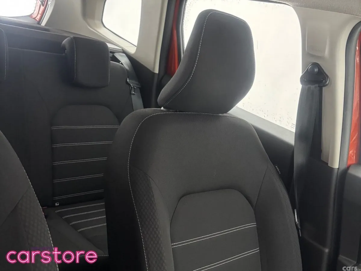 Dacia Duster SUV, Diesel, 2024, Orange