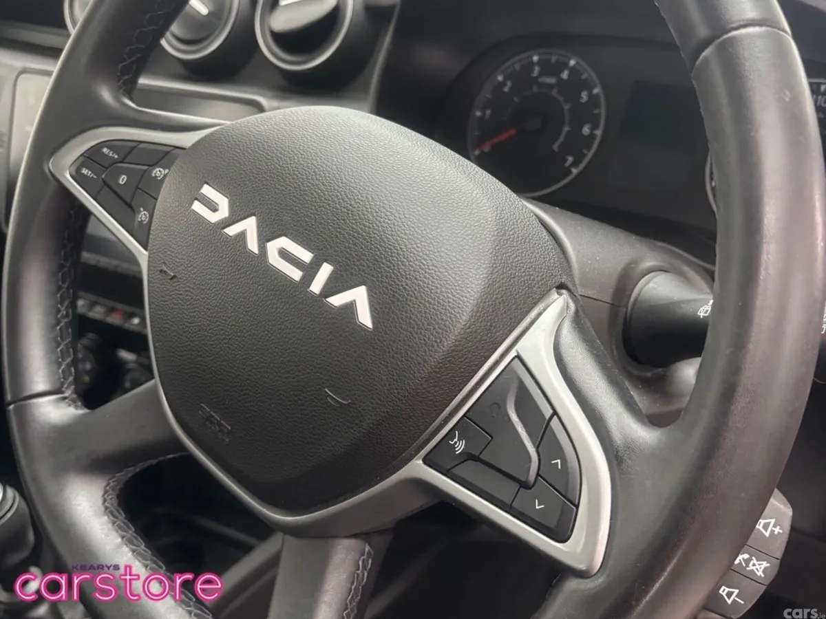 Dacia Duster SUV, Diesel, 2024, Orange