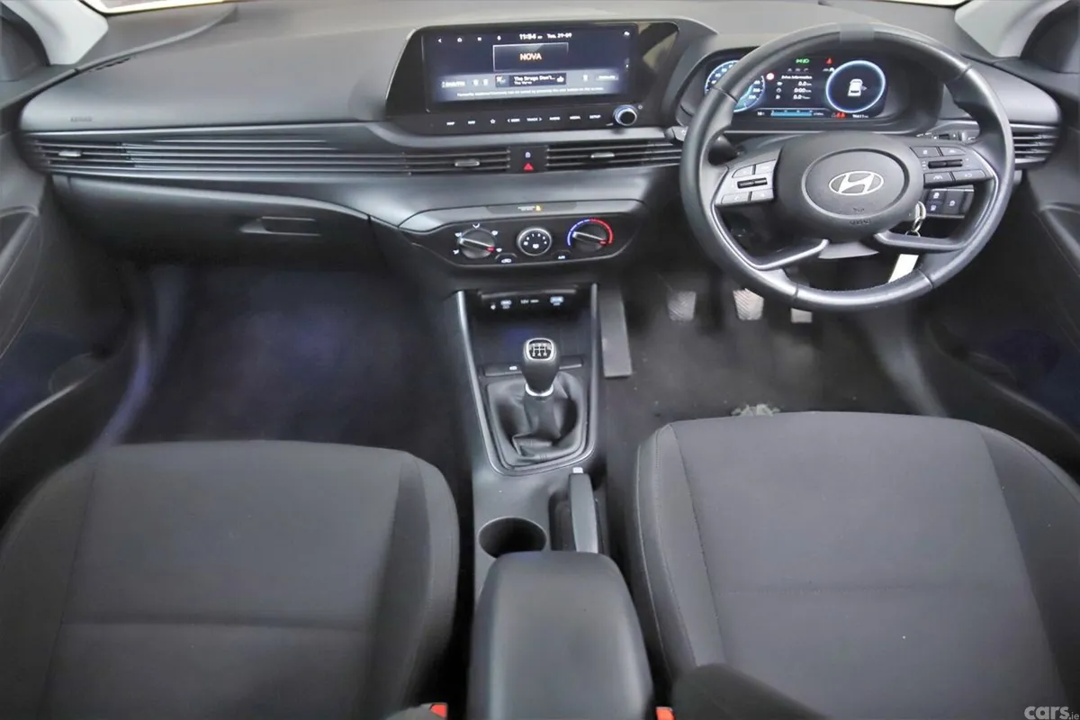 Hyundai i20 Hatchback, Petrol, 2024, Red