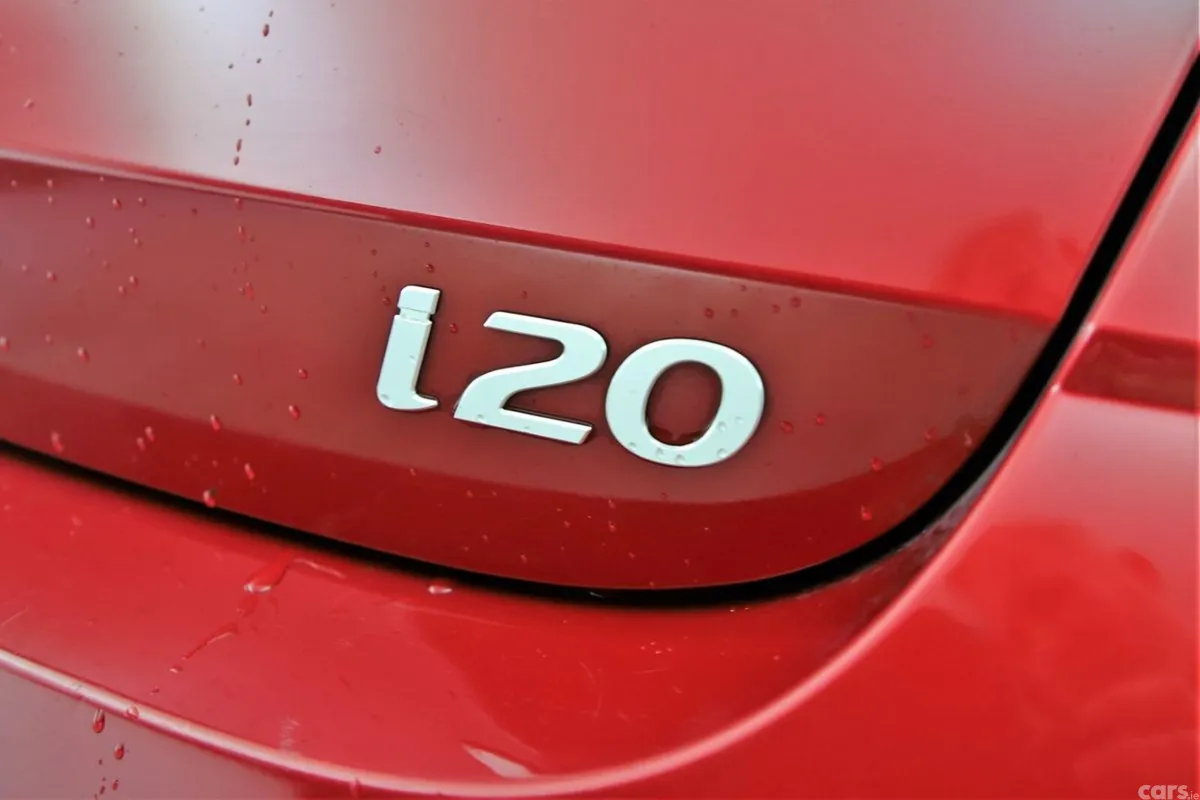Hyundai i20 Hatchback, Petrol, 2024, Red