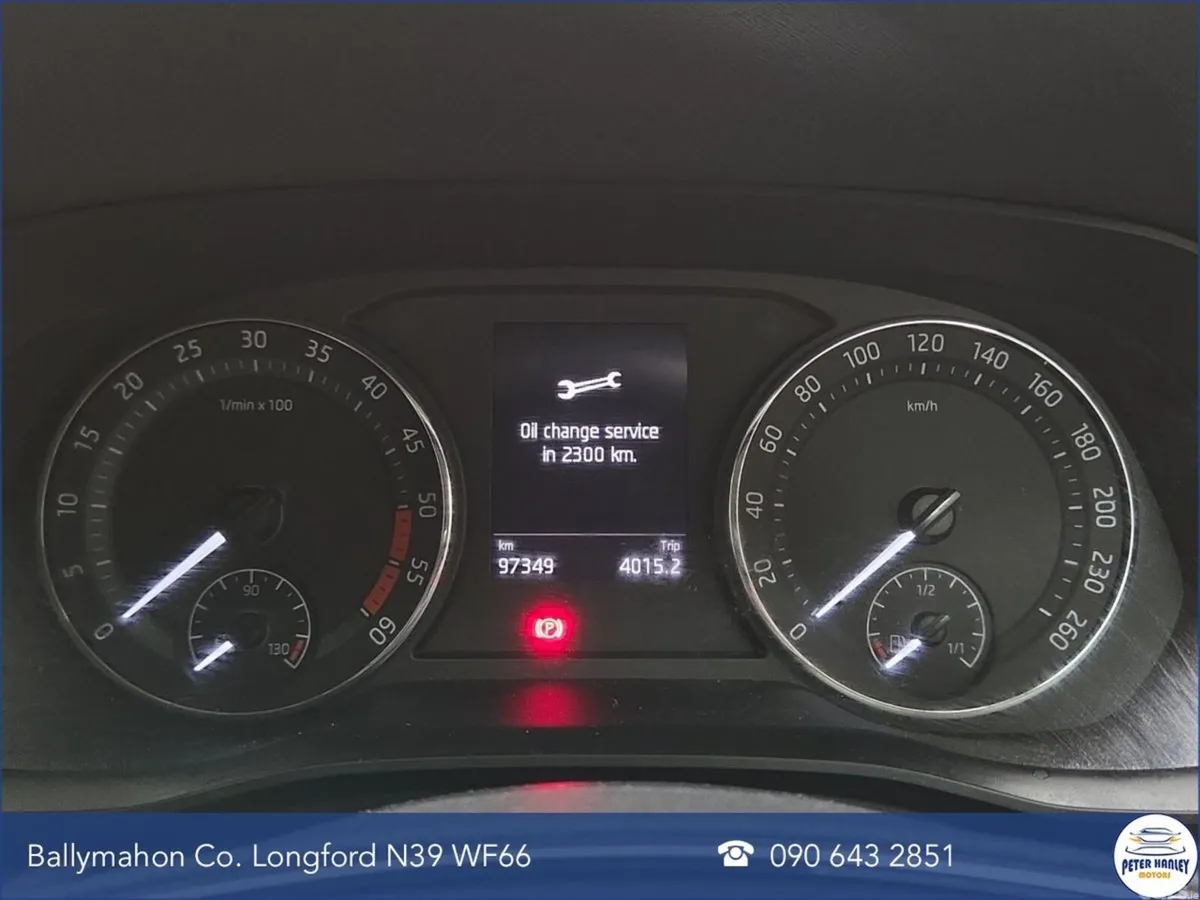Skoda Octavia Saloon, Diesel, 2024, Grey