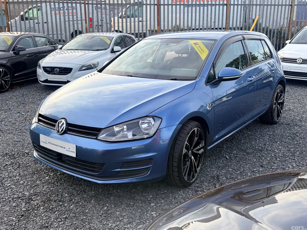 Volkswagen Golf Hatchback, Petrol, 2015, Blue