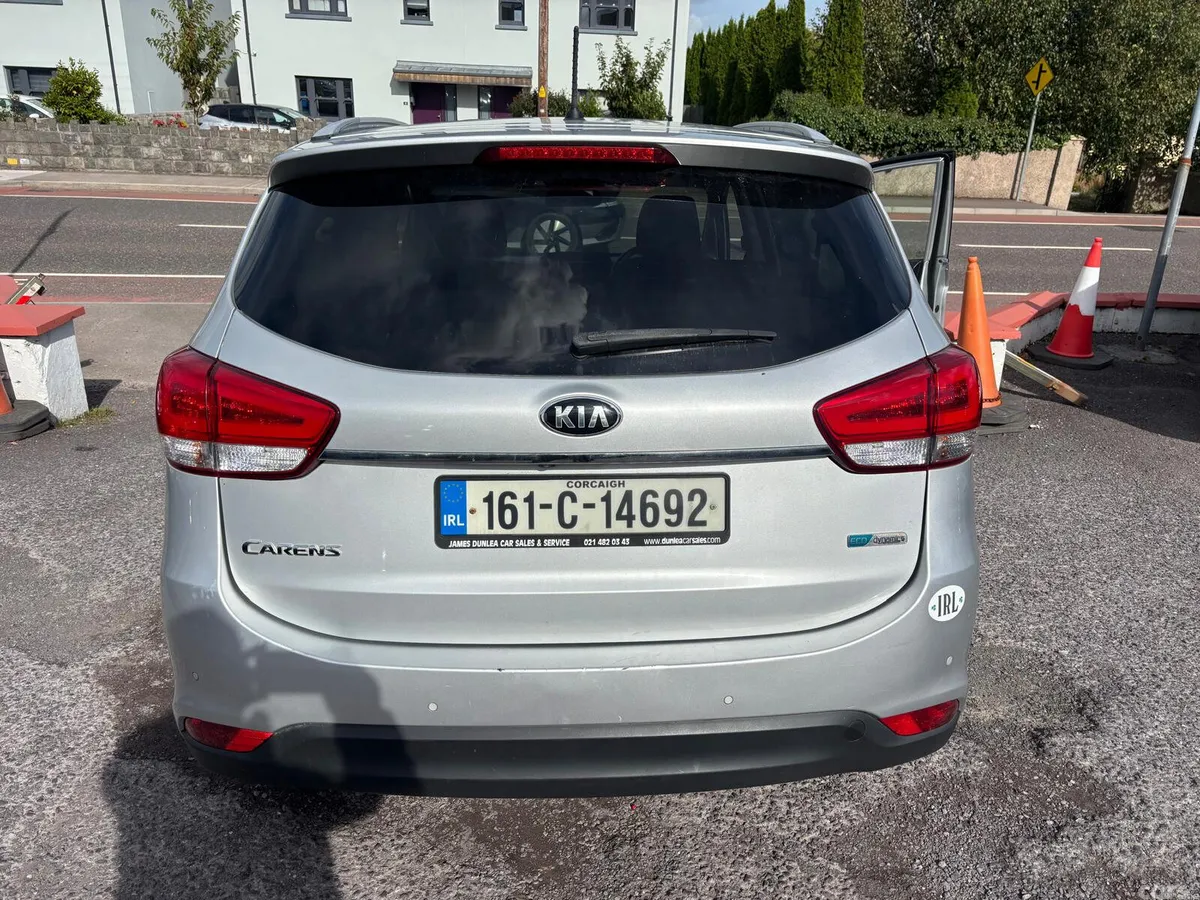 Kia Carens MPV, Diesel, 2016, Silver