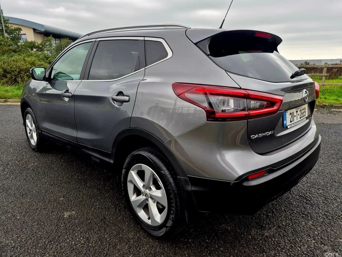 Nissan Qashqai MPV, Diesel, 2021, Grey